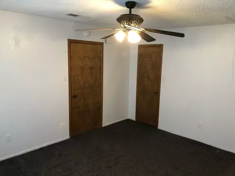 906 Birch St, Canadian, TX 79014