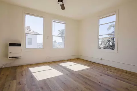 960 S Oxford Ave, Los Angeles, CA 90006