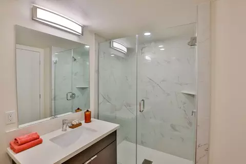 1164 W 37th Pl, Los Angeles, CA 90007