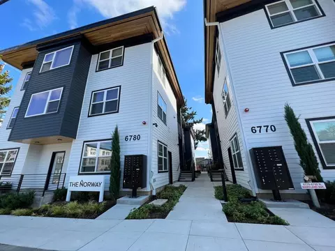 6770 N Maryland Ave, Portland, OR 97217