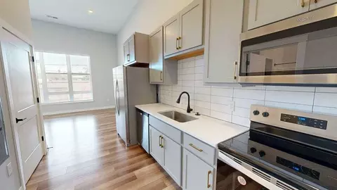 1206 N 4th St, Columbus, OH 43201 photo 3