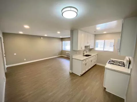 455 W Dryden St, Glendale, CA 91202