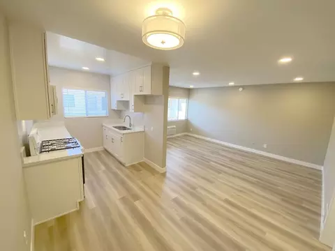 455 W Dryden St, Glendale, CA 91202 photo 22