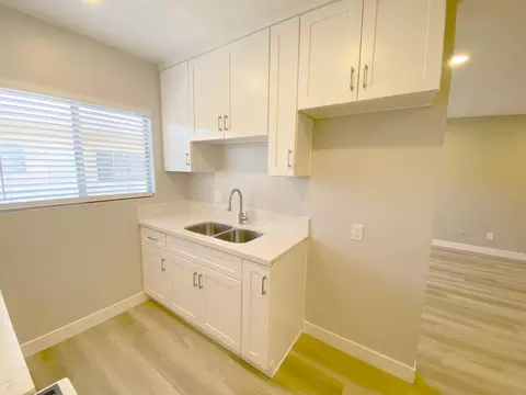 455 W Dryden St, Glendale, CA 91202 photo 20