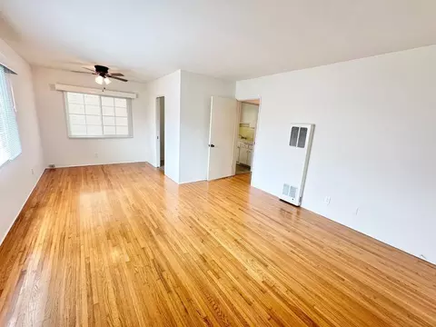 150 Saint Joseph Ave, Long Beach, CA 90803