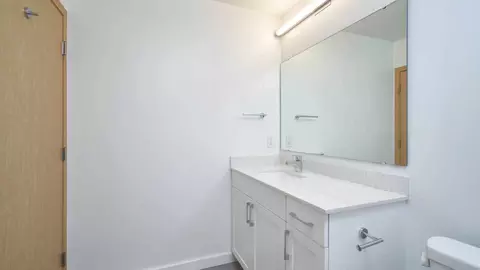810 12th Ave, Seattle, WA 98122 photo 46