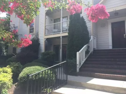 1521 Creekwood Ct #103, Raleigh, NC 27603