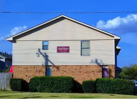 1901 E Lindsey St, Norman, OK 73071