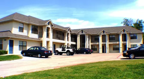1004 W Mulberry St, Denton, TX 76201