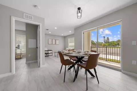 1701 Forest Knoll Dr NE, Palm Bay, FL 32905