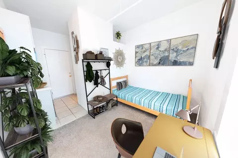 2405 12 Pacific Ave, Tacoma, WA 98402