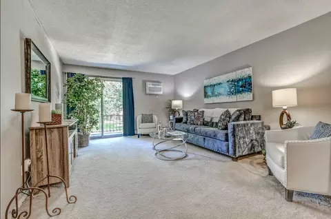 1818 Park West Blvd, Griffith, IN 46319 photo 5