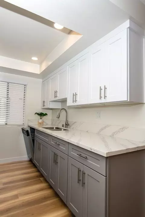 226 Elmwood Ave, Burbank, CA 91502 photo 10