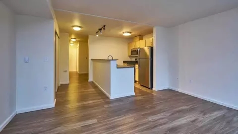 1408 E Union St, Seattle, WA 98122 photo 17