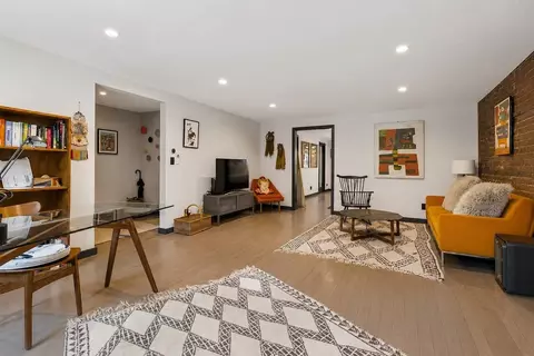 67 Wall St, New York, NY 10005