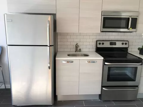 231 E North Ave, Baltimore, MD 21202