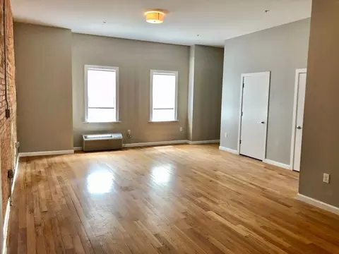231 E North Ave, Baltimore, MD 21202 photo 10