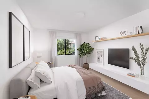 1546 S Bundy Dr, Los Angeles, CA 90025