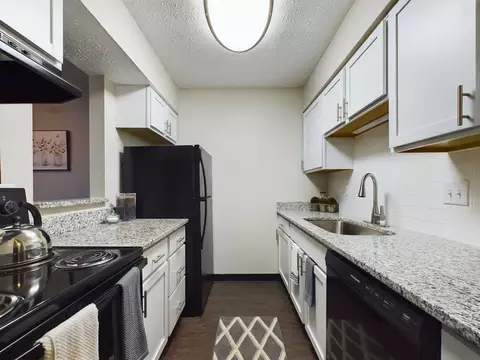 5140 Emerson Village Pl, Indianapolis, IN 46237