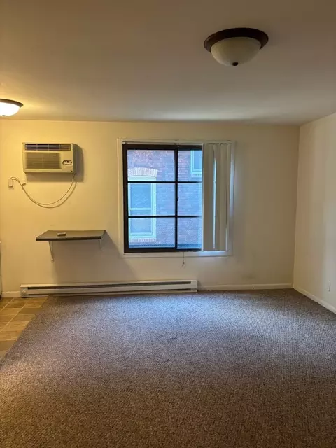 134 E Johnson St, Madison, WI 53703