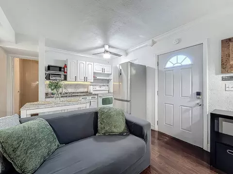 Nw 6th Ave, Fort Lauderdale, FL 33311