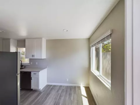 185 Saxony Rd, Encinitas, CA 92024 photo 8