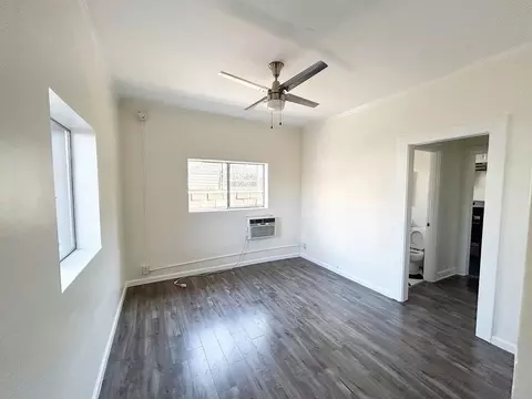 2737 Francis Ave, Los Angeles, CA 90005