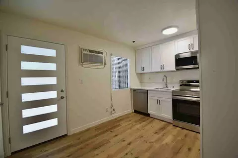 14033 Bessemer St, Los Angeles, CA 91401