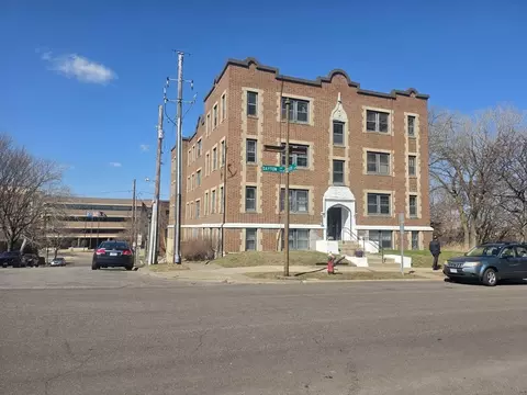 231 Dayton Ave, Saint Paul, MN 55102