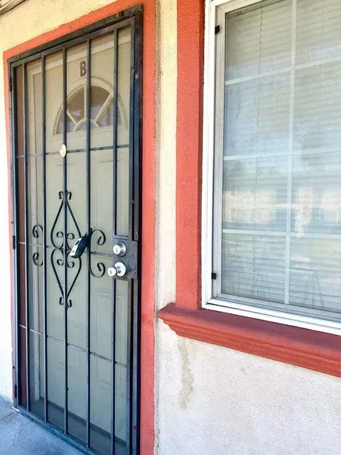 9810 A St, Oakland, CA 94603
