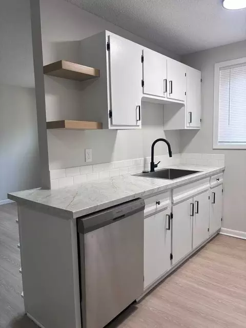 995 Lynde Drive 5701 Central Ave #995-995, Fridley, MN 55432