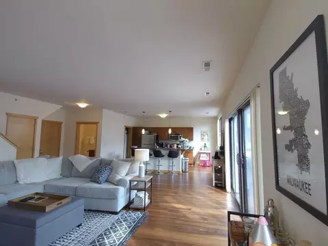 159 N Jackson St, Milwaukee, WI 53202 photo 43