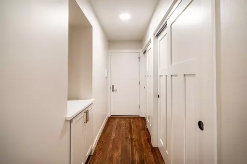 2600 E Kenwood Blvd, Milwaukee, WI 53211