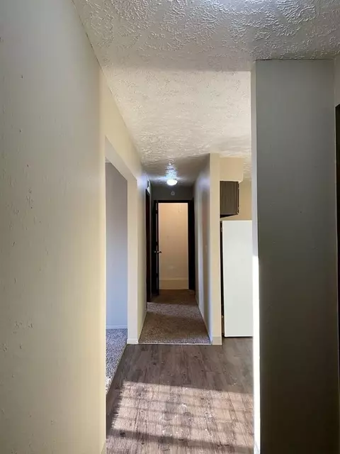 8500 Granville Pkwy, La Vista, NE 68128