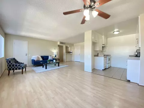 12320 Burbank Blvd, Los Angeles, CA 91607