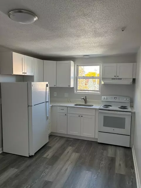 50 Walnut St, Waltham, MA 02453