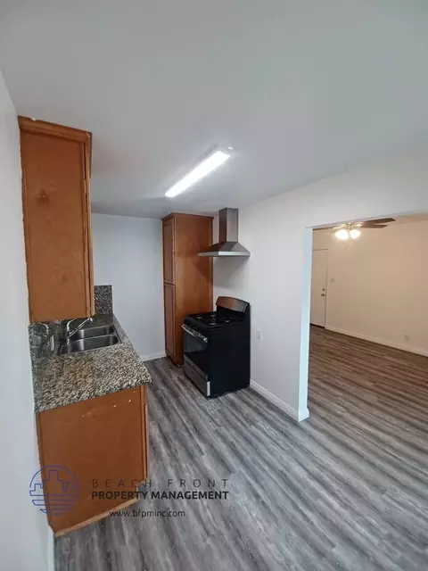 1145 E 1st St, Long Beach, CA 90802 photo 4