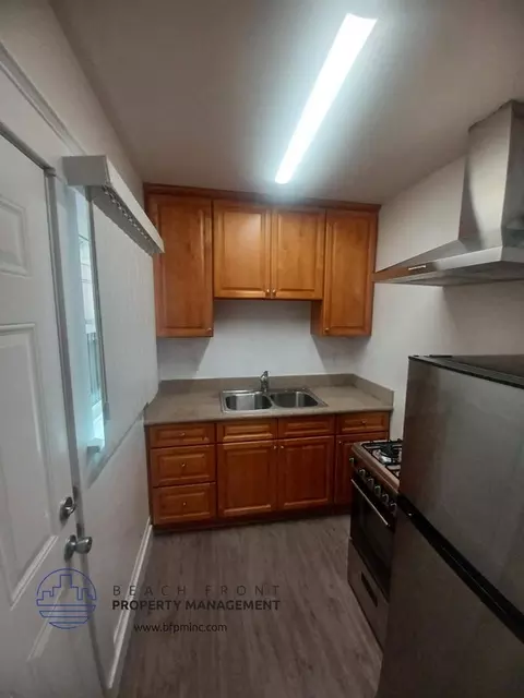 1145 E 1st St, Long Beach, CA 90802 photo 5