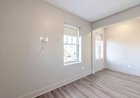 530 Broadway, Providence, RI 02909