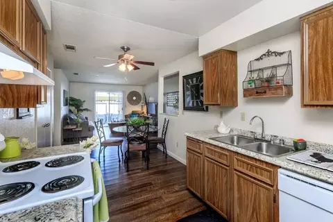 401 Villa Ave, Clovis, CA 93612 photo 28