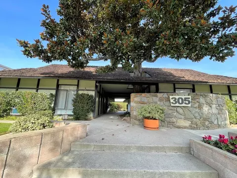 305 E California Blvd, Pasadena, CA 91106