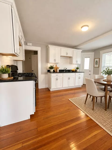 19 S State St, Concord, NH 03301