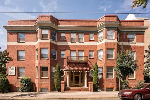 305 Bellevue Ave E, Seattle, WA 98102