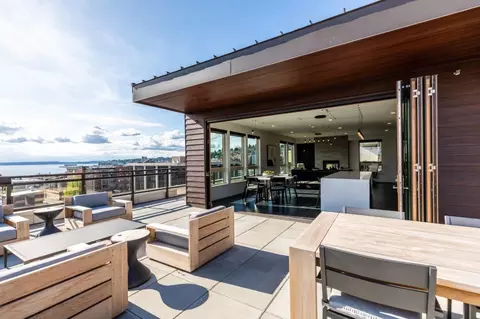 100 Denny Way, Seattle, WA 98109 photo 4