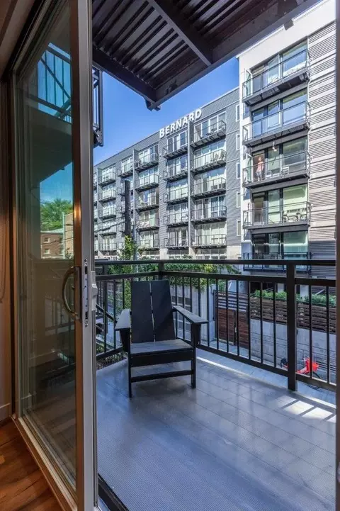 100 Denny Way, Seattle, WA 98109 photo 47