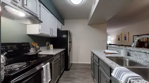 1022 Forest Oak Dr, Charlotte, NC 28209 photo 2