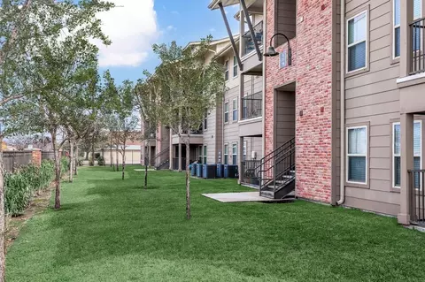 4004 Irvington Blvd, Houston, TX 77009 photo 3