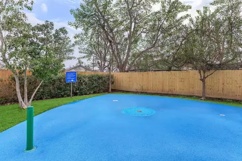 4004 Irvington Blvd, Houston, TX 77009 photo 13