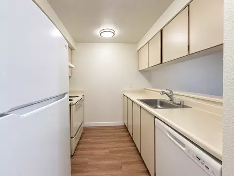 12542 35th Ave NE, Seattle, WA 98125
