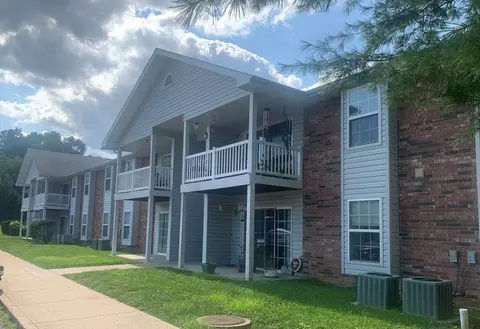 150 180 Shannon Valley Way, Waynesville, MO 65583